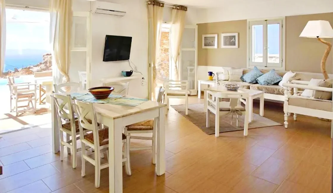 Three Luxurious Villas for Sale in Naxos Greece 17