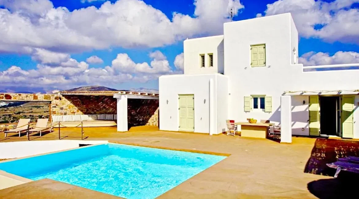 Three Luxurious Villas for Sale in Naxos Greece 20