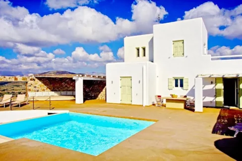 Three Luxurious Villas for Sale in Naxos Greece 20