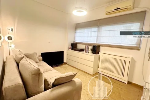 For Sale: Spacious 3-Bedroom Apartment in Glyfada, Athens 10