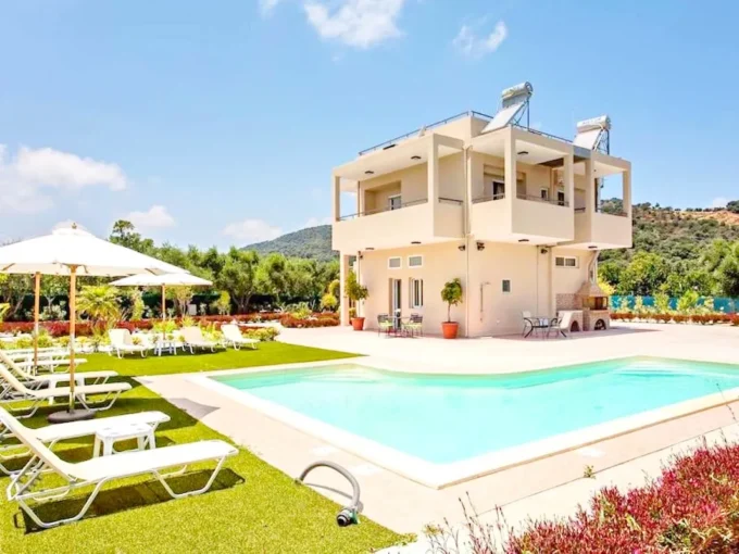 Luxurious Eco-Tourist and Agro-Tourist Villa for Sale in Crete, Greece