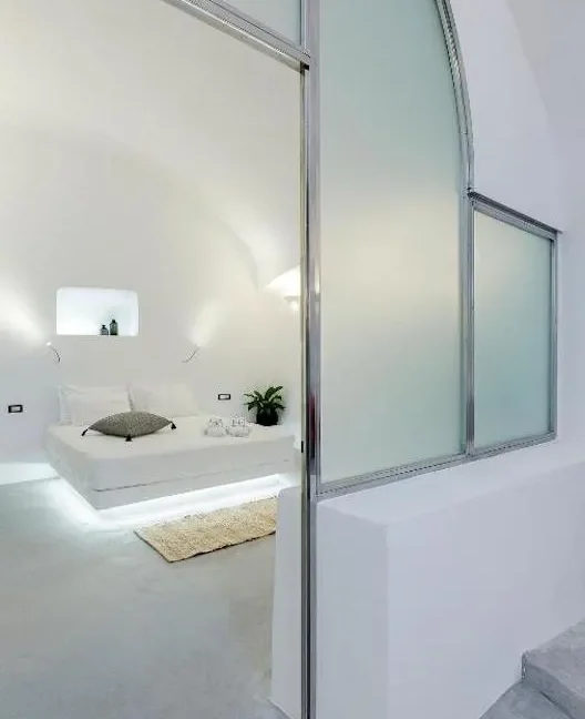 20th-Century Winery Turned into 3 apartments Villa for sale in Santorini 1