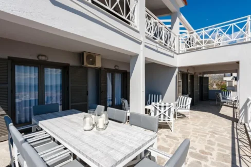 Beachfront Luxury Villa for sale in Halkidiki 11