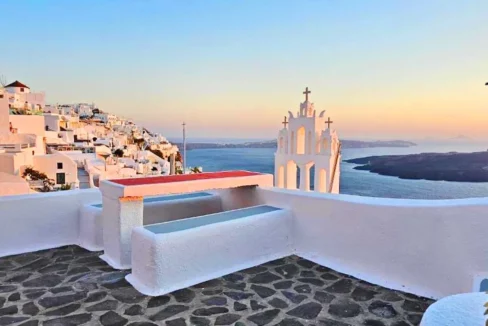 Cave House for Sale in Firostefani, Santorini