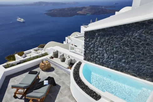 Cave House for Sale in Imerovigli, Santorini Greece