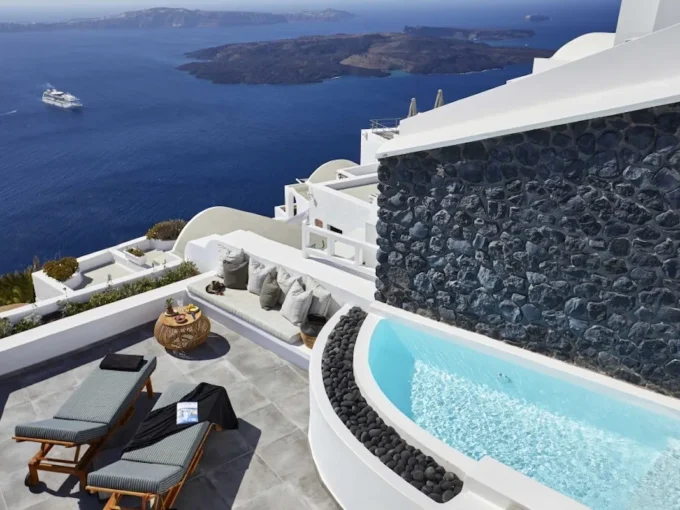 Cave House for Sale in Imerovigli, Santorini Greece