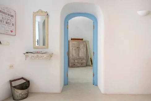 House for Sale in Santorini, Greece 11