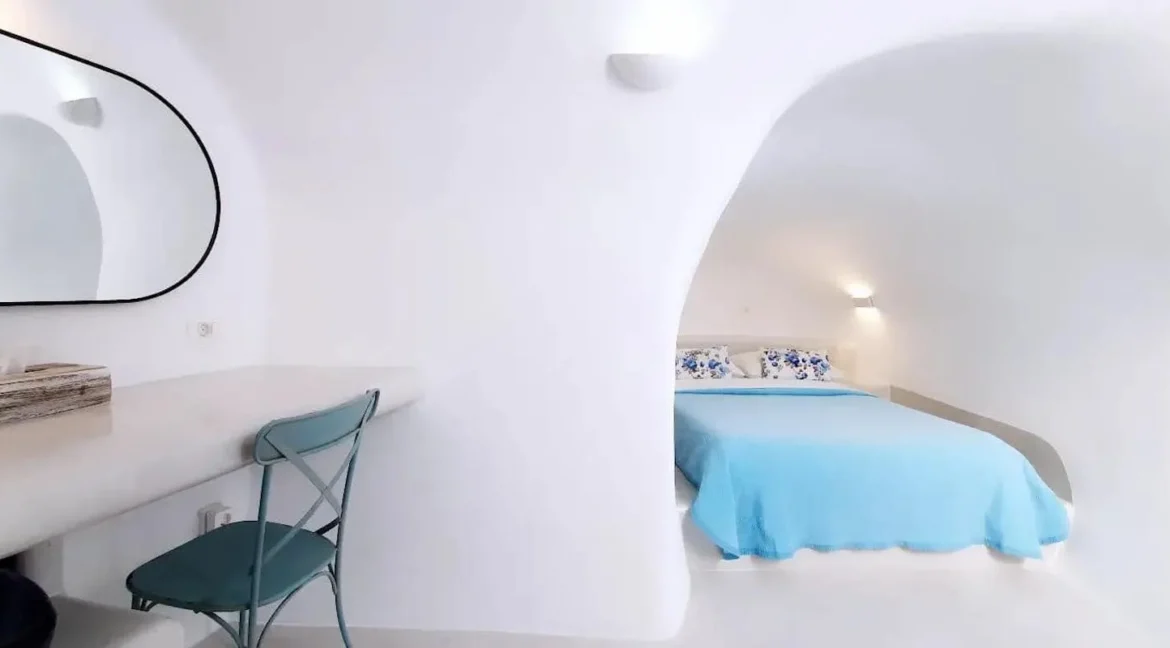 House for Sale in Santorini, Greece 18