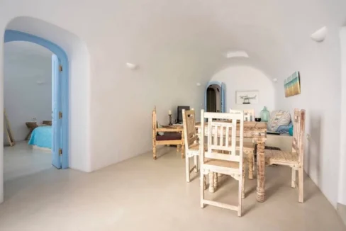 House for Sale in Santorini, Greece 2