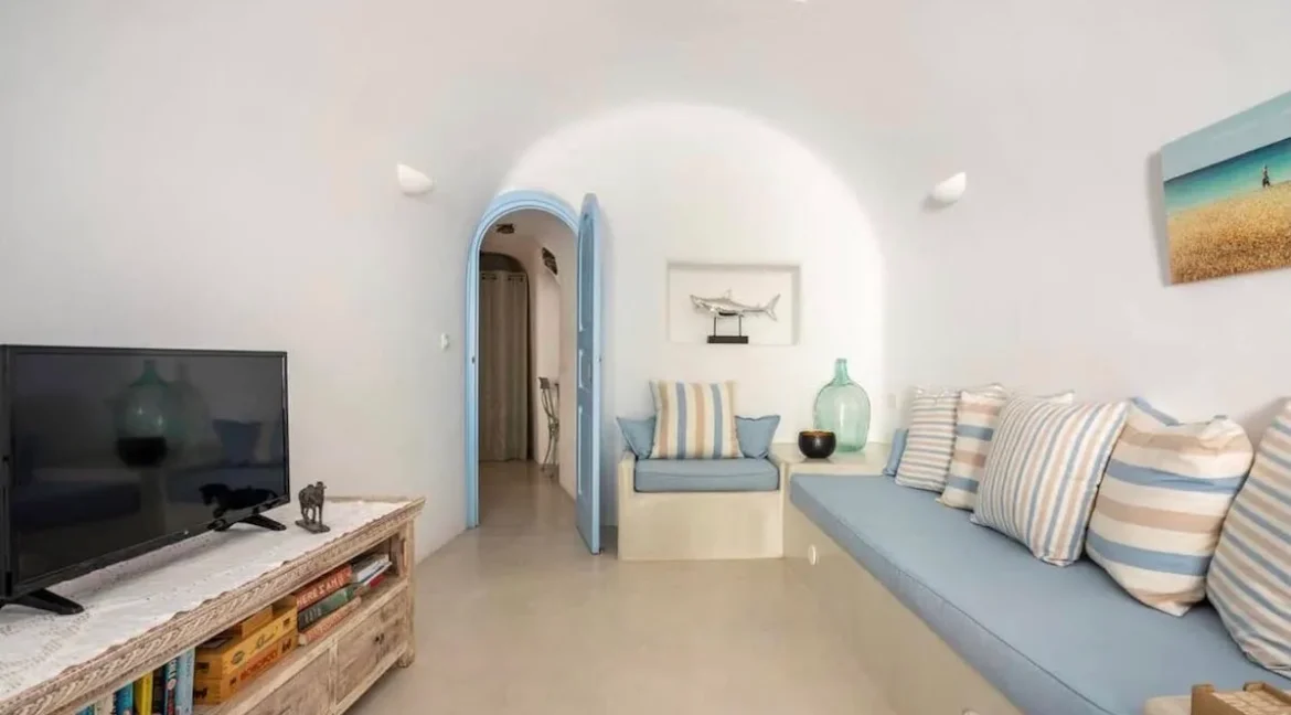 House for Sale in Santorini, Greece 21