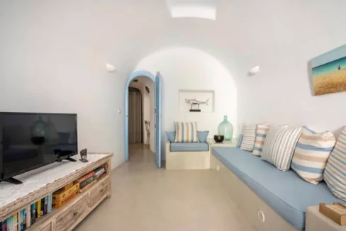 House for Sale in Santorini, Greece 21