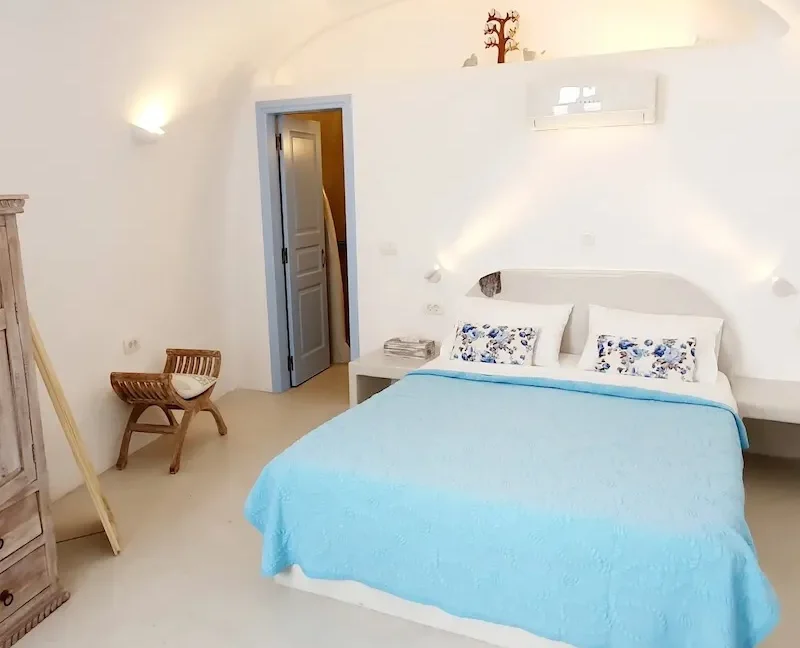 House for Sale in Santorini, Greece 30