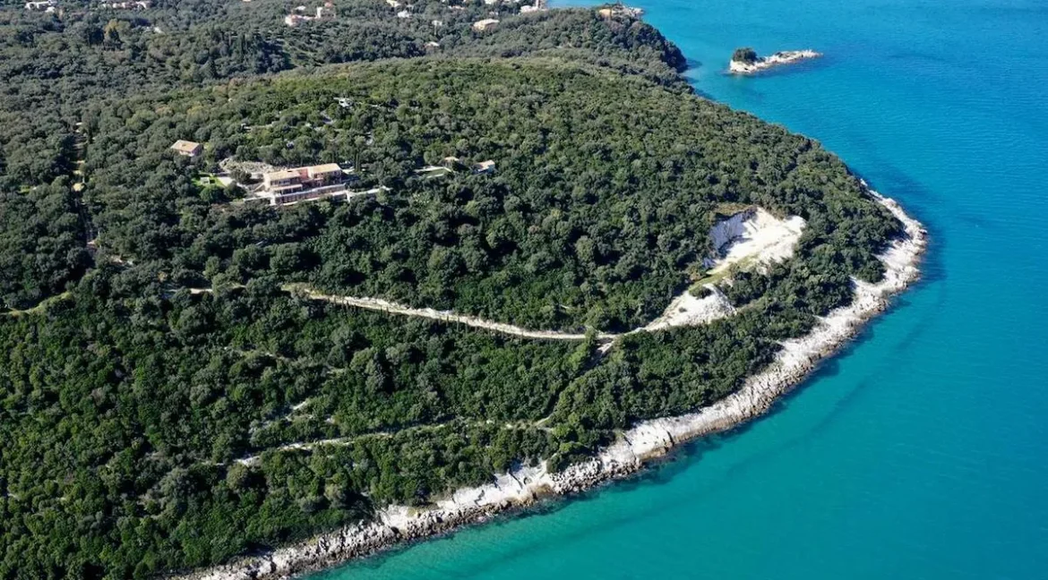 Luxury Seafront Estate in Corfu for sale