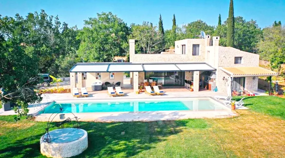 Luxury Villa for Sale in Corfu 3