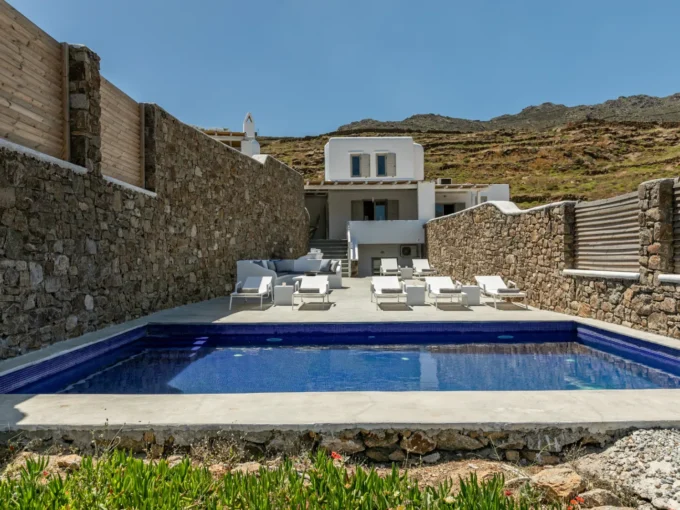 Luxury Villa for Sale in Mykonos – Panormos