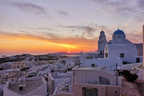 Traditional House for Sale Pyrgos Santorini