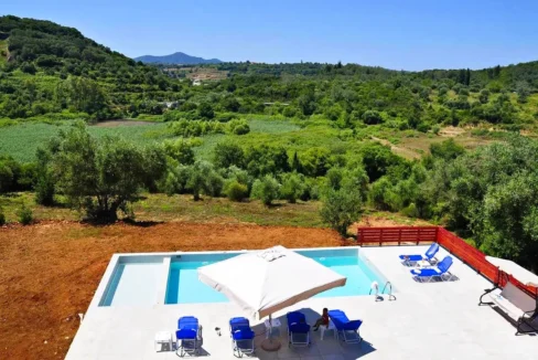 Villa with Swimming Pool for Sale in Central Corfu 29