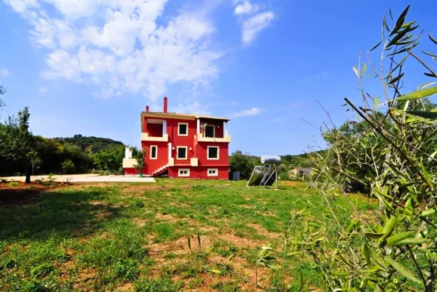 Villa with Swimming Pool for Sale in Central Corfu 8